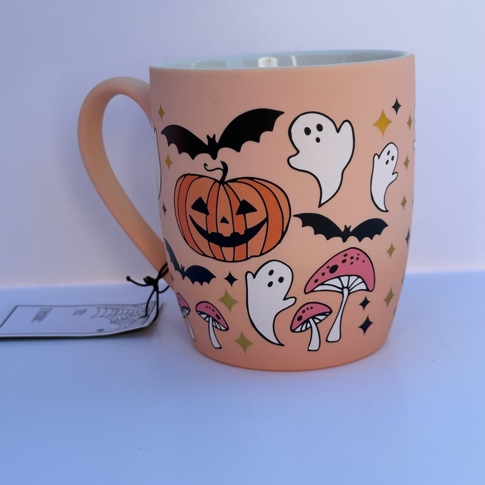 NWT Cobwebs & Cauldrons Pink Orange Matte Halloween Mug Ghosts Pumpkin Mushrooms